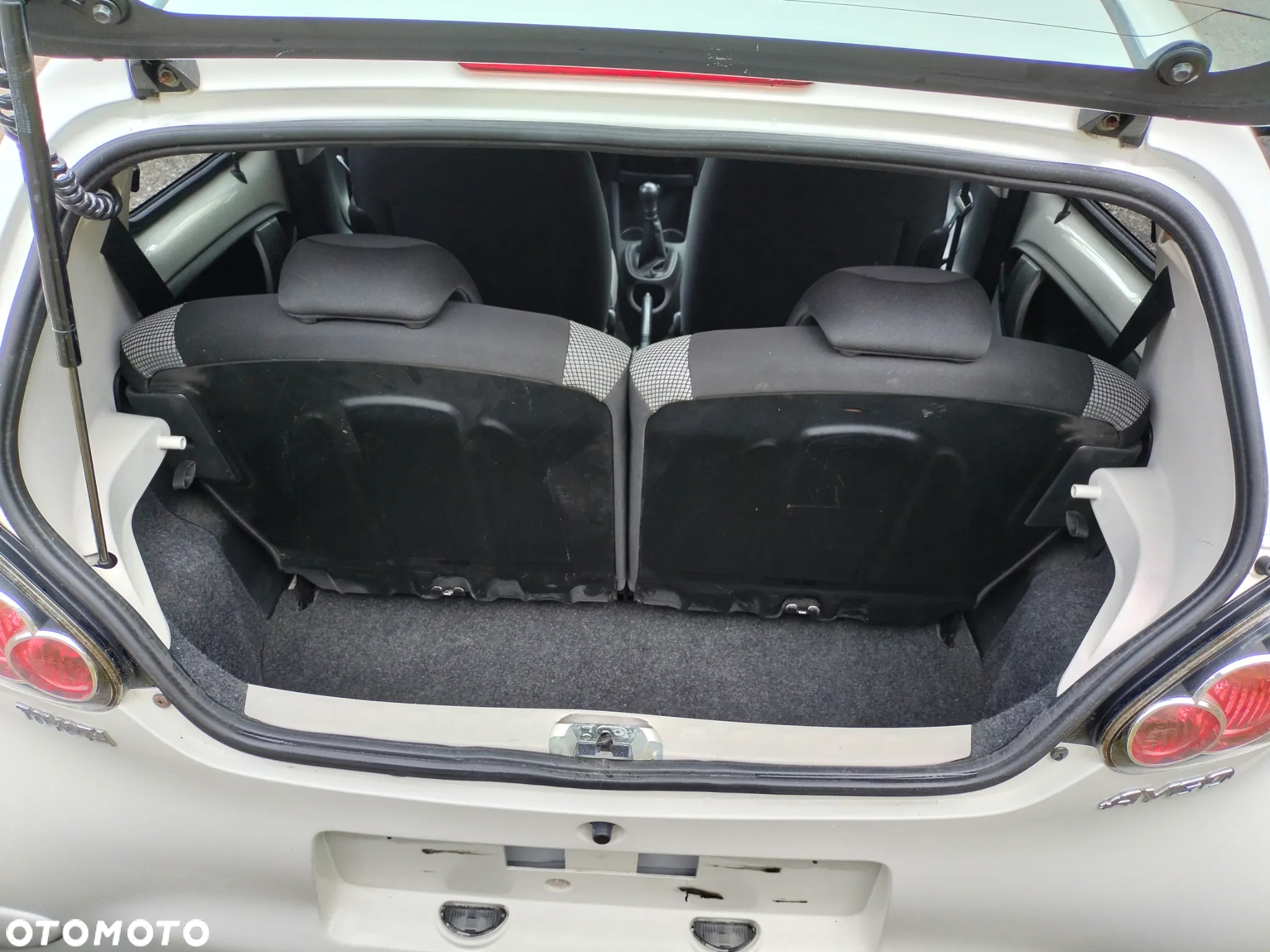 Toyota Aygo 1.0 VVT-i Active - 24