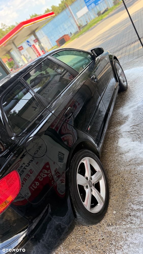 Audi A3 Sportback 2.0 TDI DPF Ambiente - 5