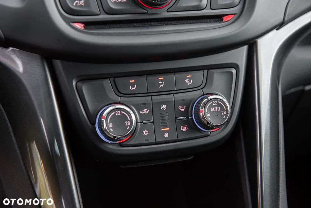 Opel Zafira Tourer 2.0 CDTI Automatik Edition - 29