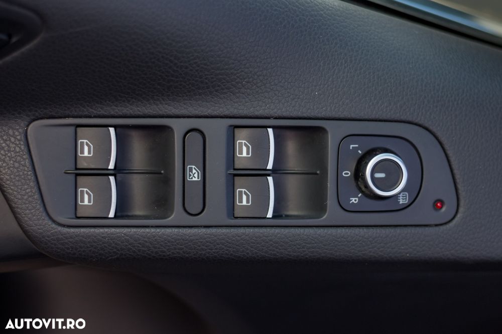 Volkswagen Tiguan 2.0 TDI BMT Sport & Style - 11