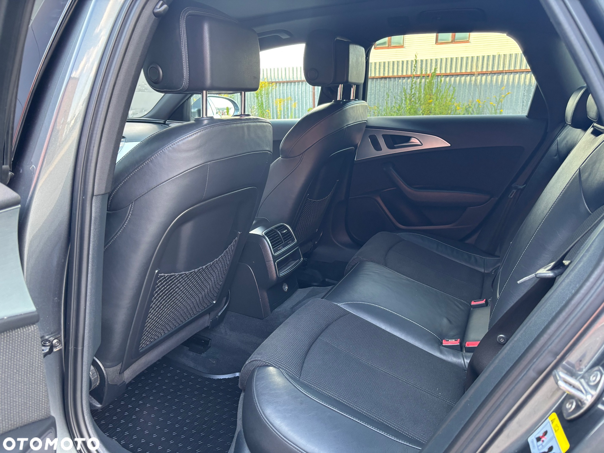 Audi A6 Avant - 33
