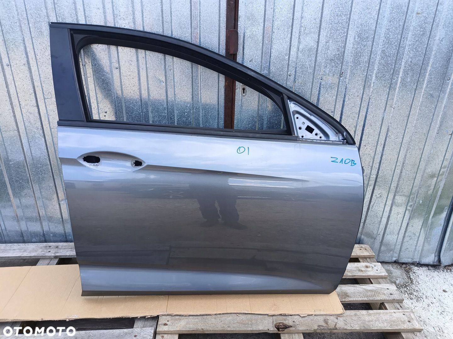 OPEL INSIGNIA B II 17r- Drzwi prawy przód Z10B oryginalny lakier - 1