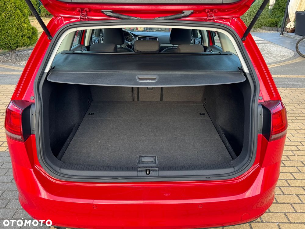Volkswagen Golf 1.6 TDI Comfortline DSG - 5