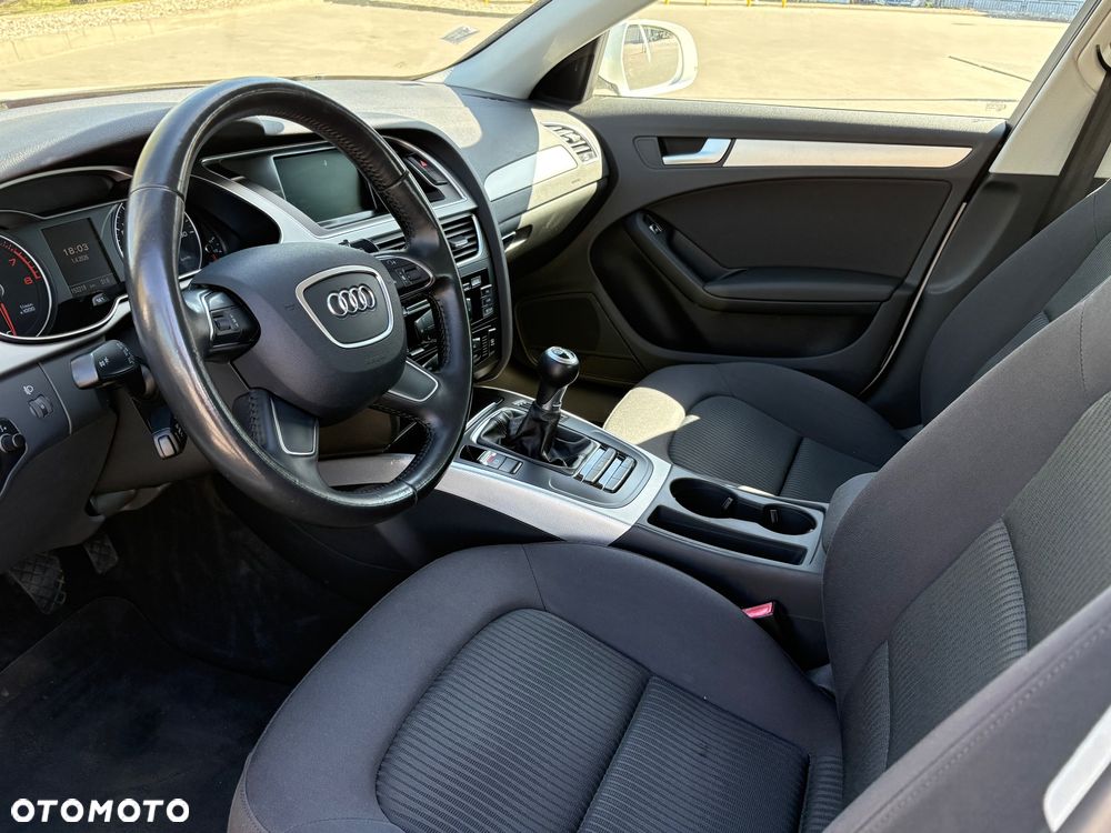 Audi A4 Limousine 1.8 TFSI Attraction - 30