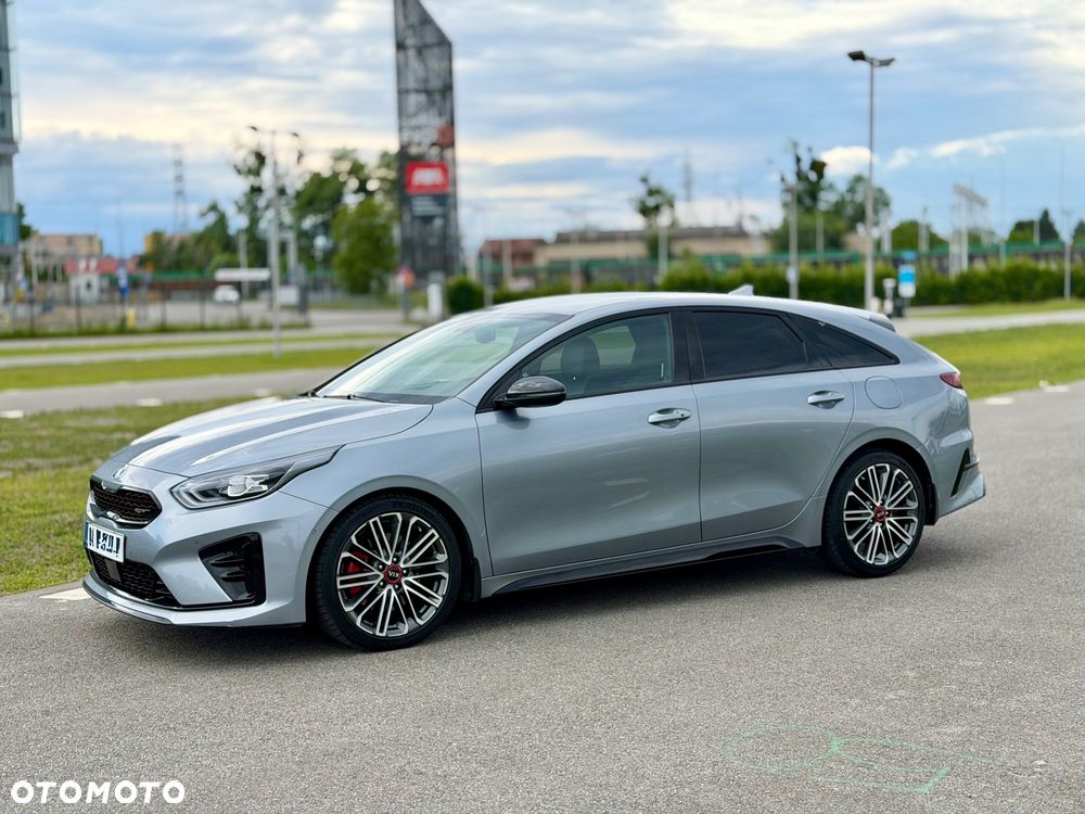 Kia ProCeed - 2