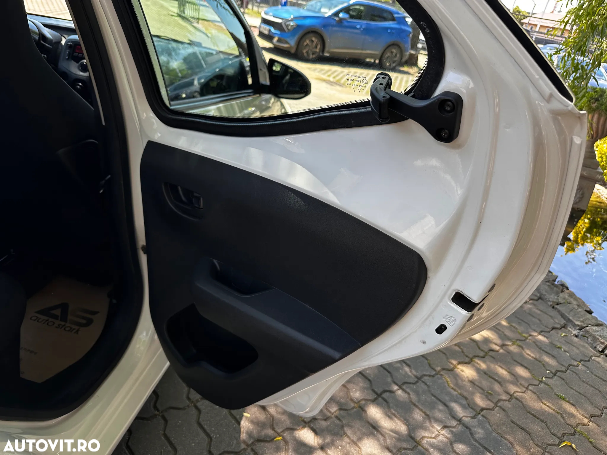 Toyota Aygo 1.0 VVY-I 5 usi X - 31