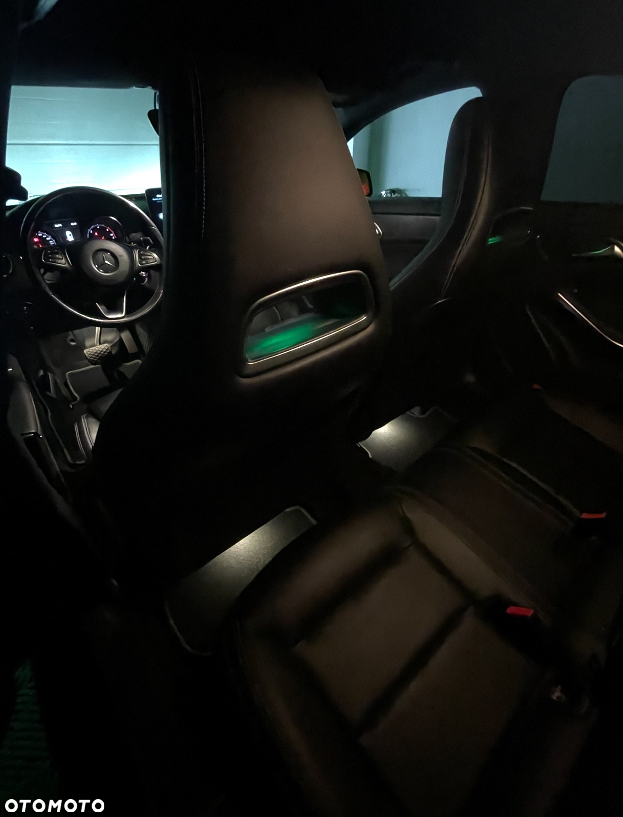 Mercedes-Benz CLA 200 d 7G-DCT AMG Line - 13