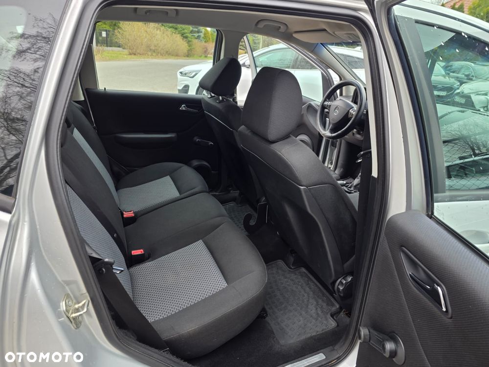 Mercedes-Benz Klasa A 150 - 20