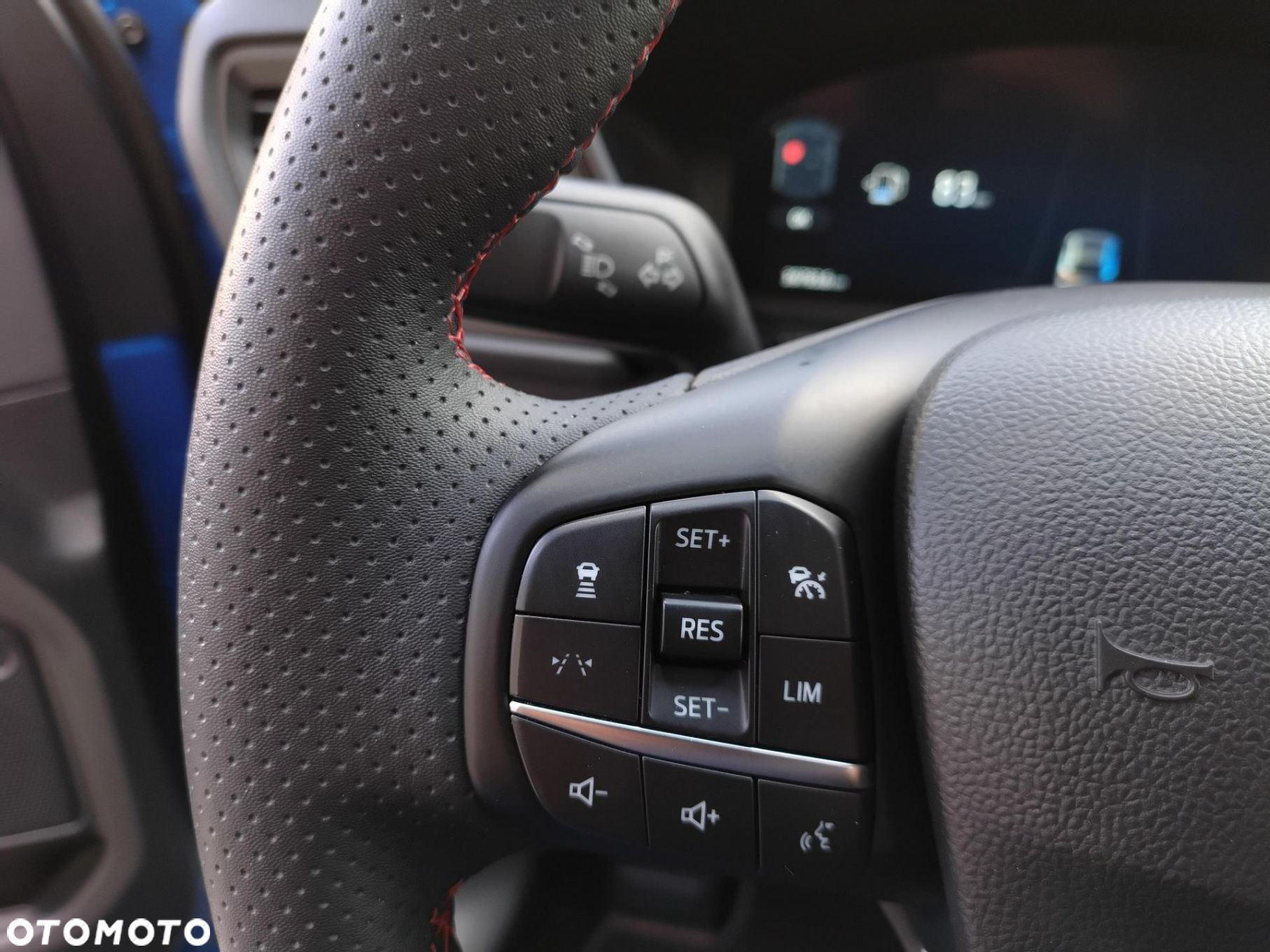 Ford Kuga 2.5 FHEV AWD ST-Line X eCVT - 12
