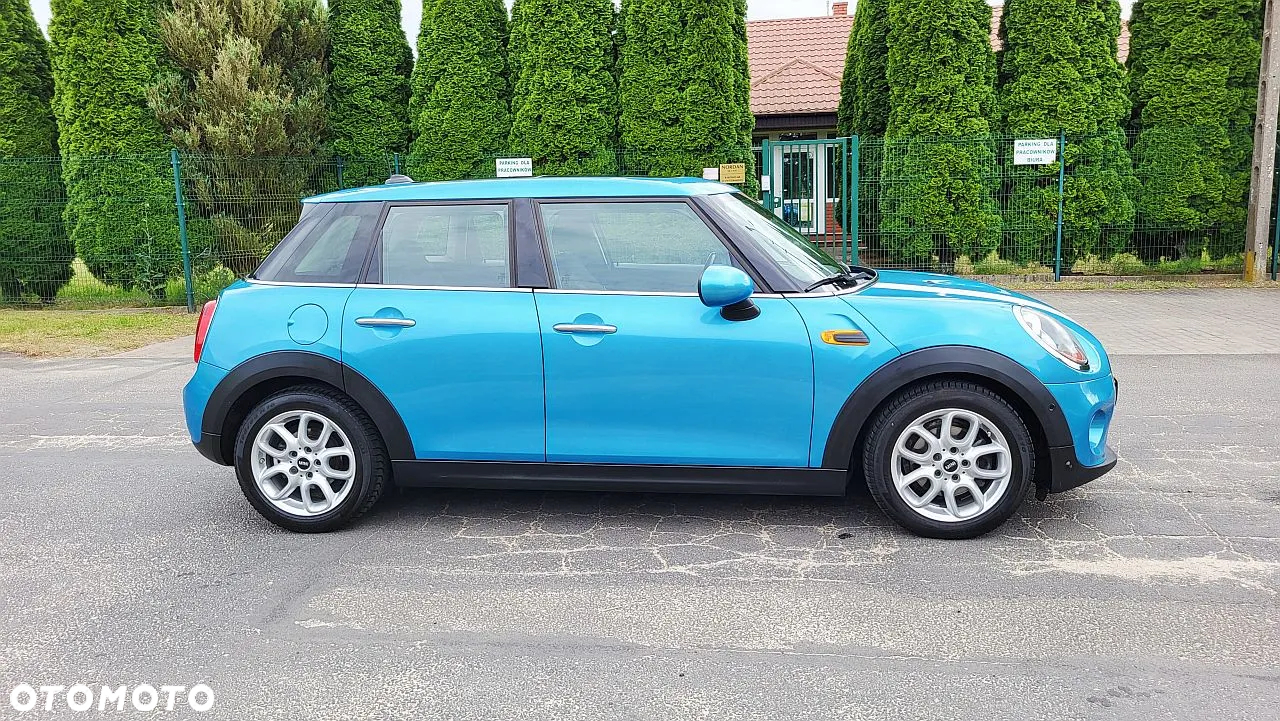 MINI Cooper Seven Chili - 11