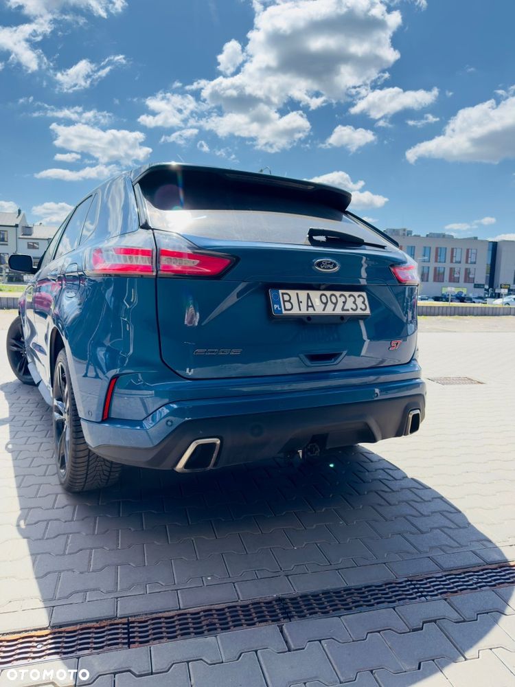 Ford Edge - 4