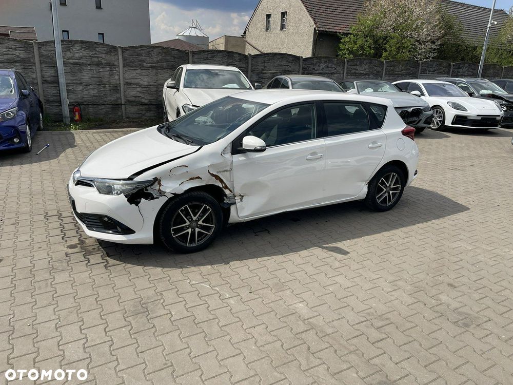 Toyota Auris Hybrid 135 Freestyle - 4