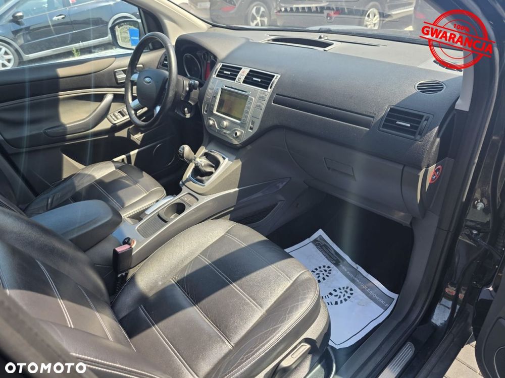 Ford Kuga - 24
