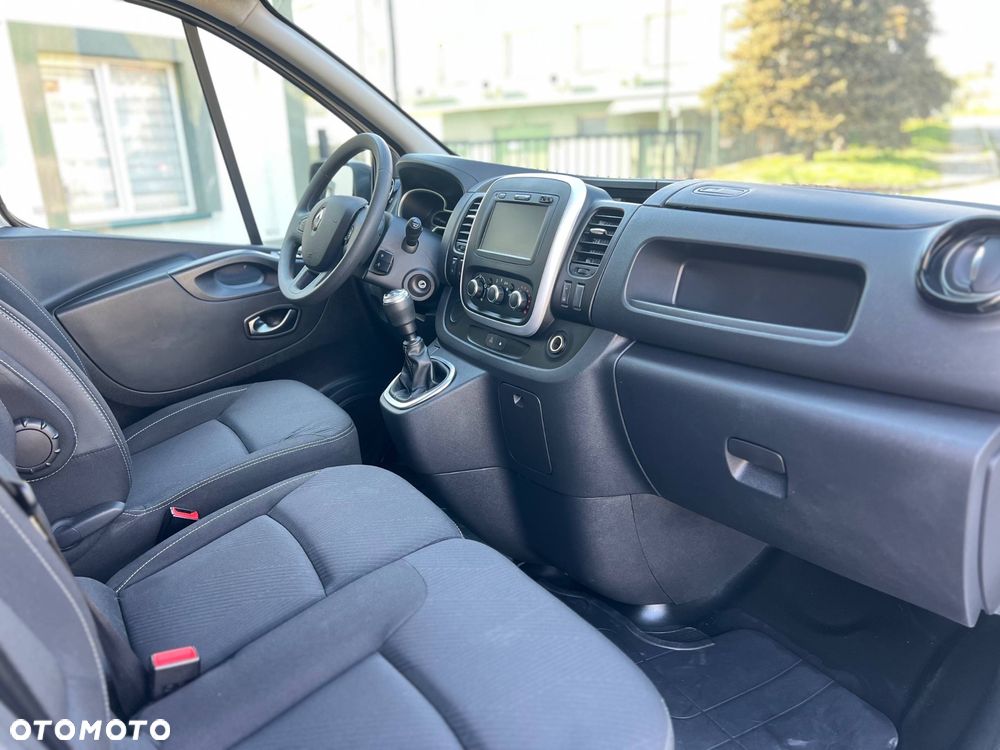 Renault Trafic - 10