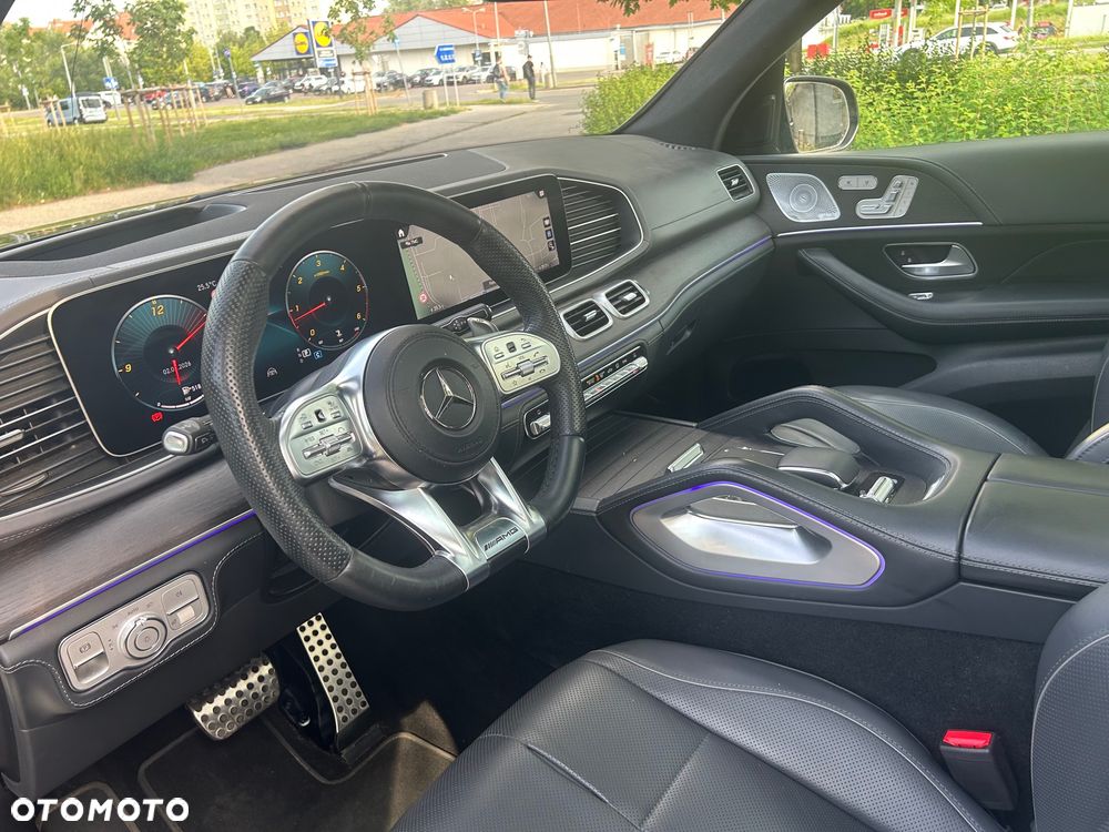 Mercedes-Benz GLS - 11