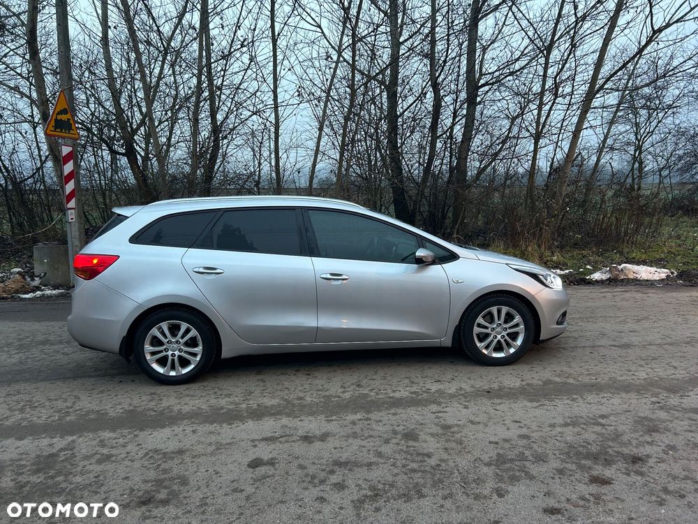 Kia Ceed 1.6 CRDi S - 17