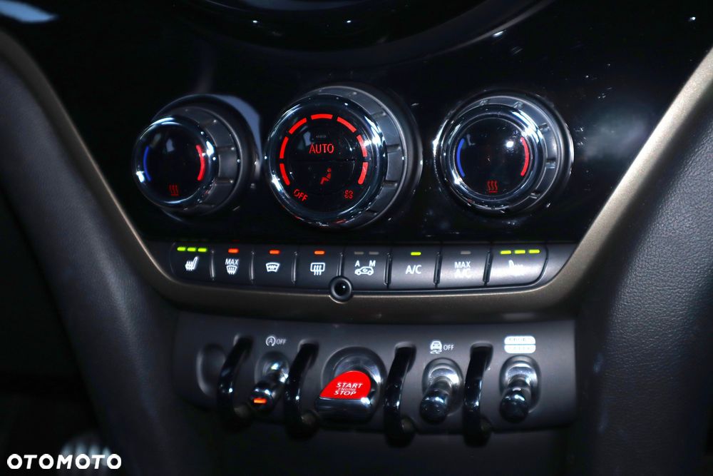 MINI John Cooper Works - 26