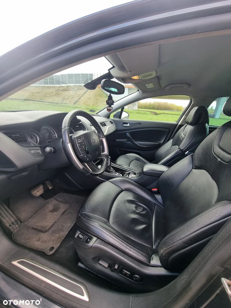 Citroën C5 HDi 135 FAP Exclusive - 6