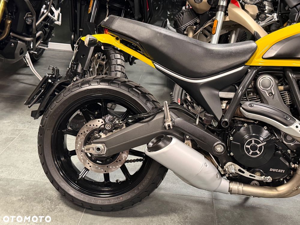 Ducati Scrambler - 6