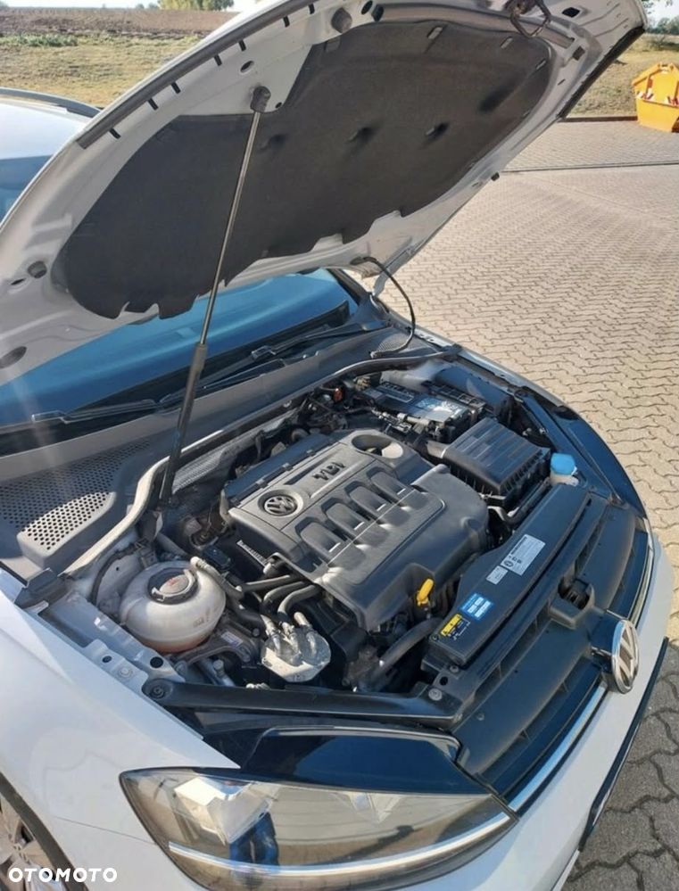 Volkswagen Golf 1.6 TDI (BlueMotion Technology) Comfortline - 5