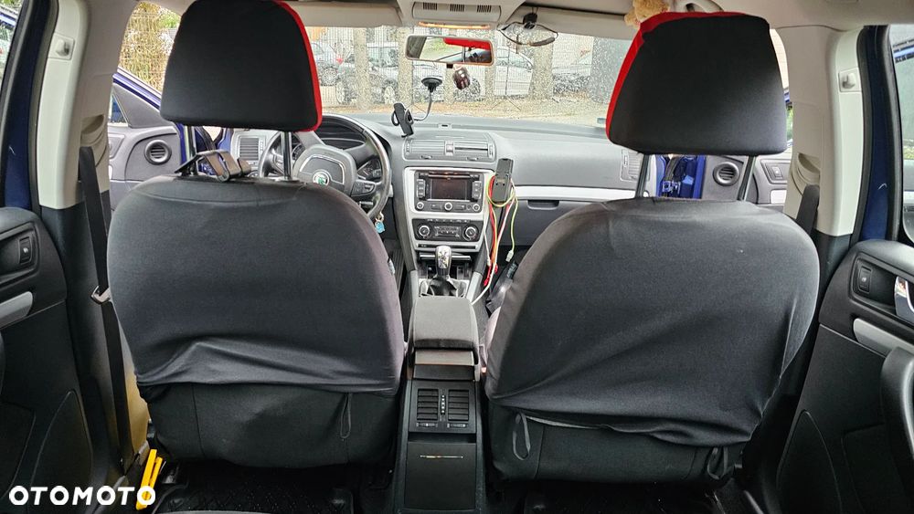 Skoda Octavia 1.6 TDI Ambiente - 14