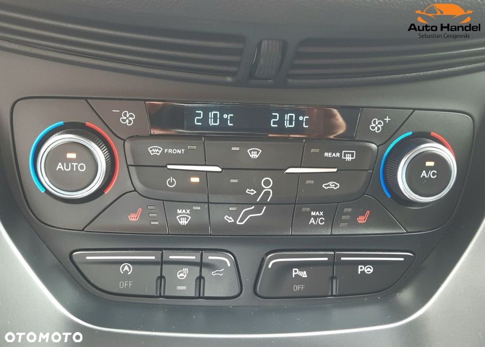 Ford Kuga 1.5 EcoBoost 2x4 ST-Line - 35