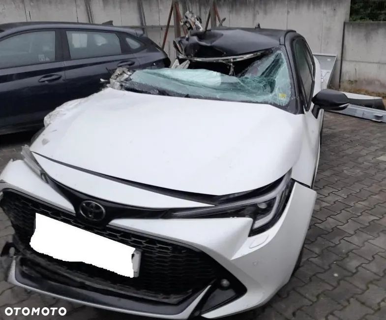 Toyota Corolla 1.8 Hybrid GR Sport - 2