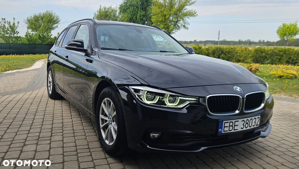 BMW Seria 3 320d xDrive - 3