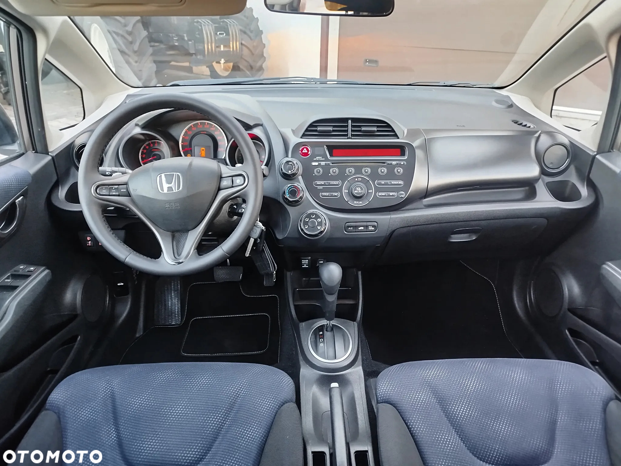 Honda Jazz 1.4 i-VTEC CVT Exclusive - 8