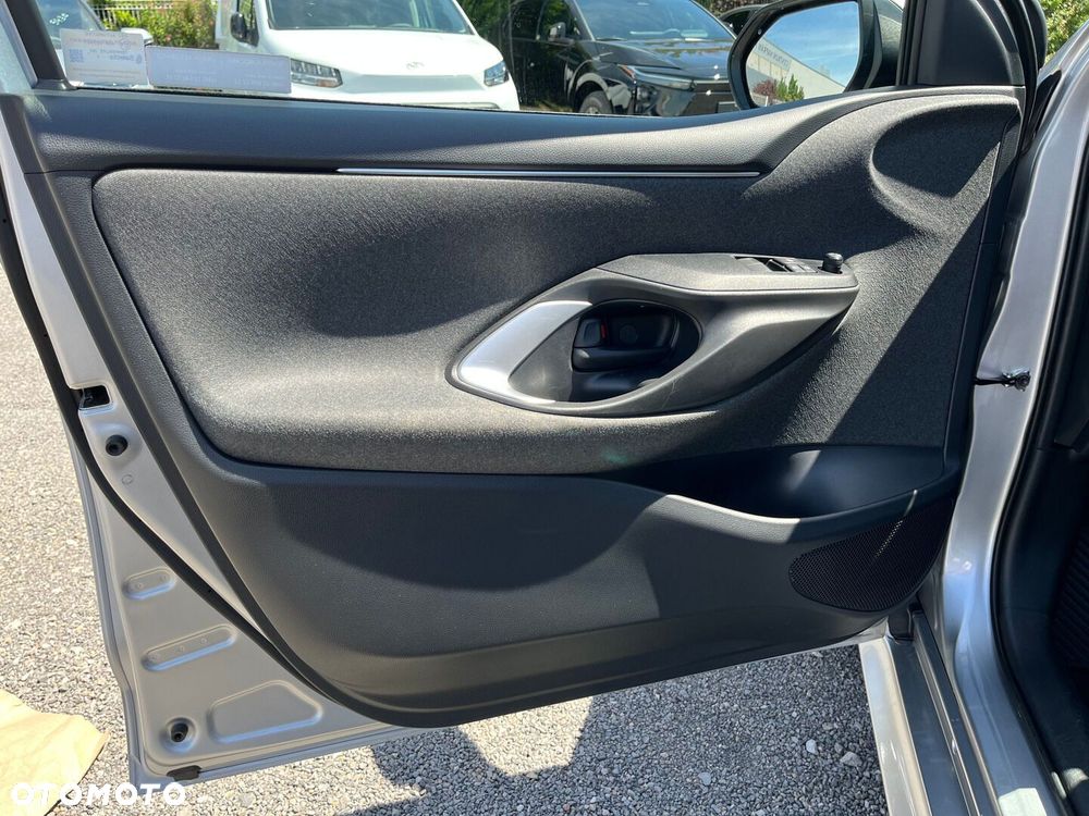 Toyota Yaris Hybrid 1.5 Comfort - 25