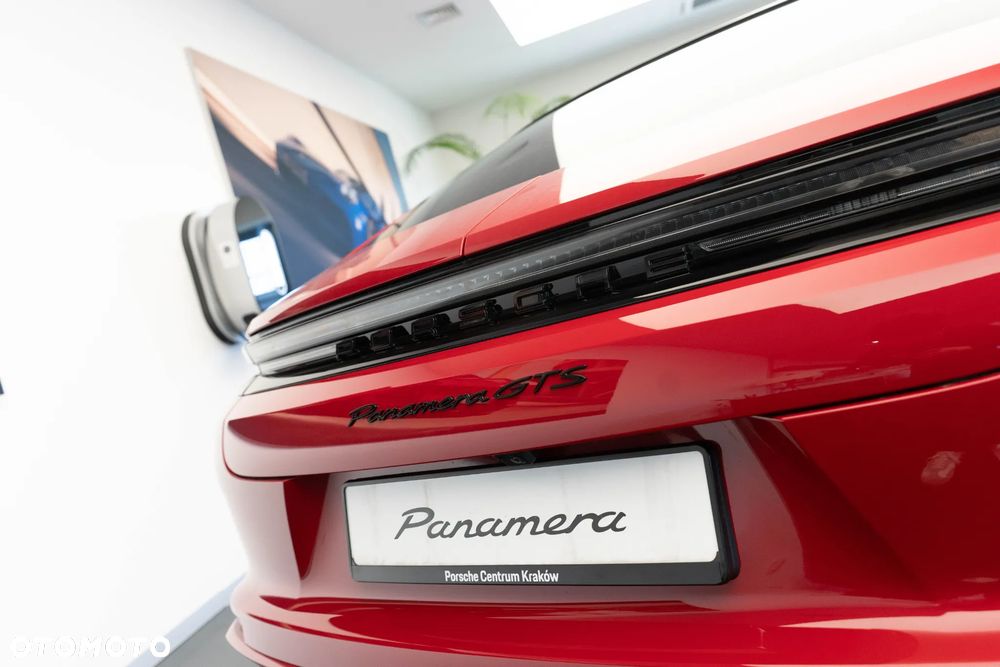 Porsche Panamera GTS - 41