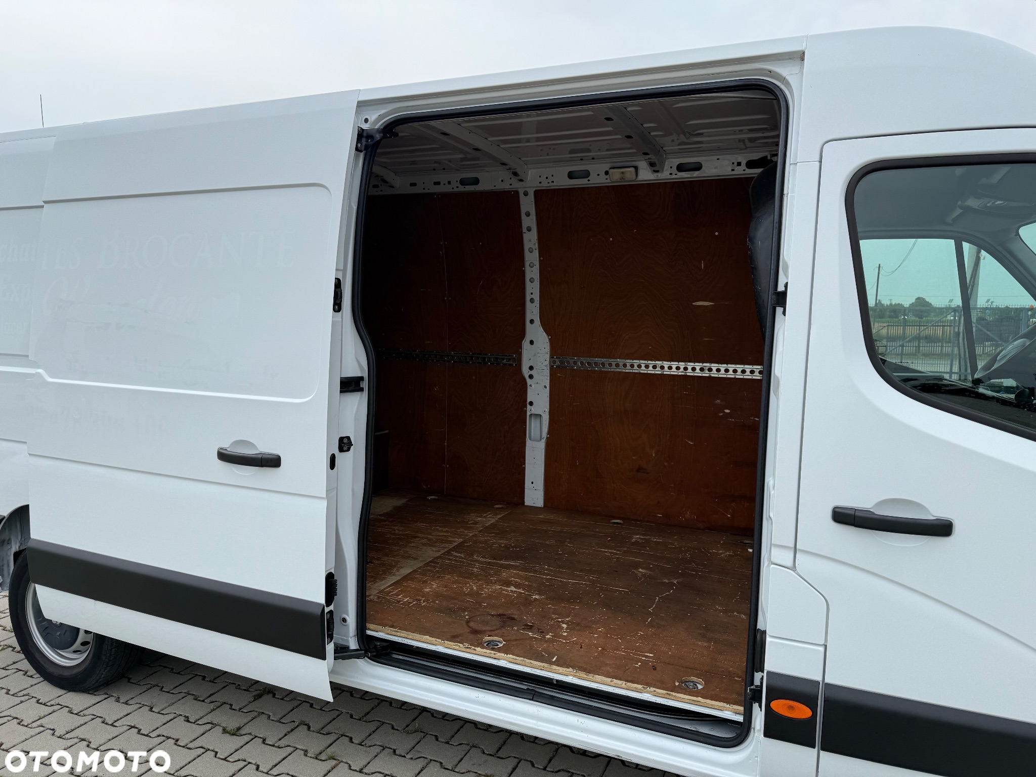 Renault MASTER 125 / L3H2 / HAK / DUŻE RADIO / KLIMA / Z FRANCJI / STAN BDB / / / - 17