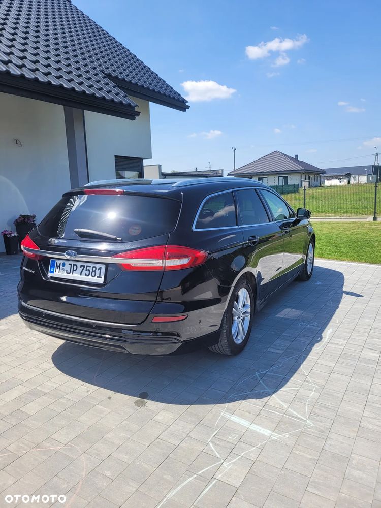 Ford Mondeo - 4