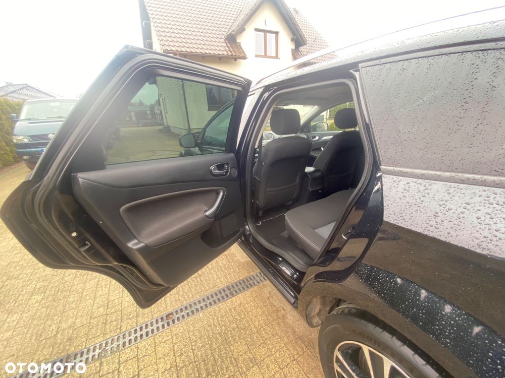 Ford Mondeo 2.0 TDCi Sport - 25