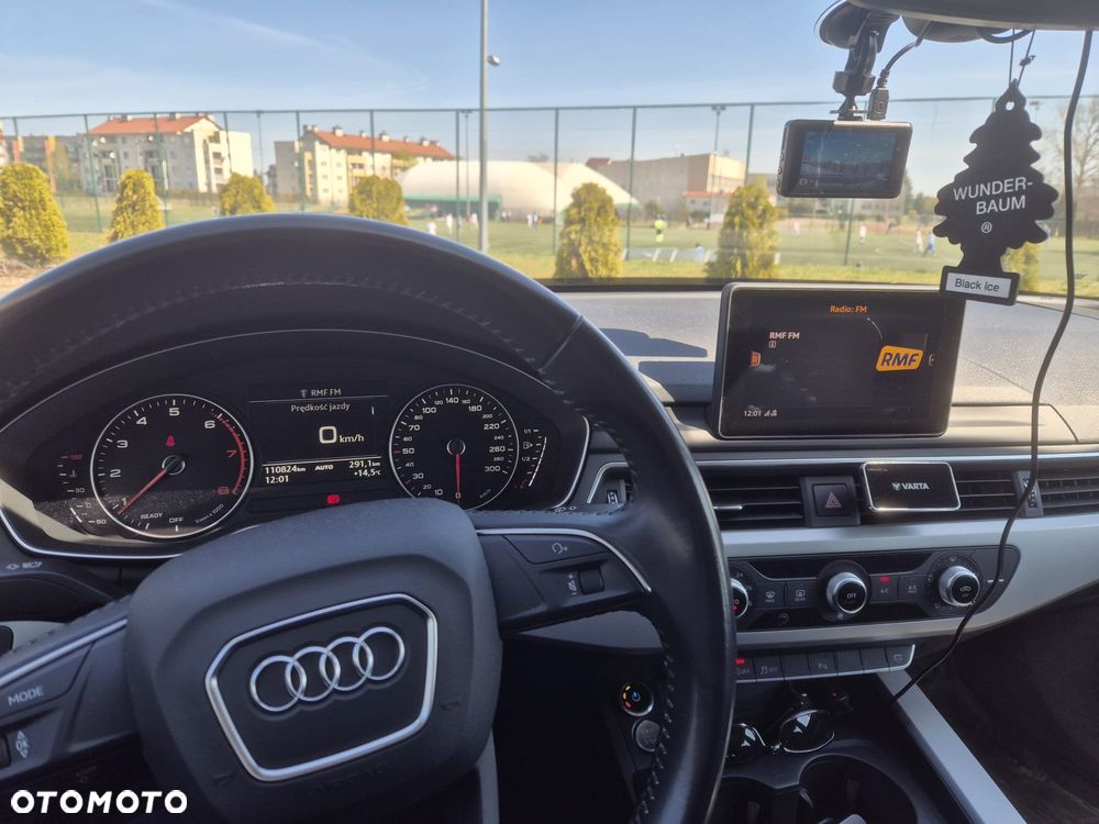 Audi A4 Avant 35 TFSI - 29