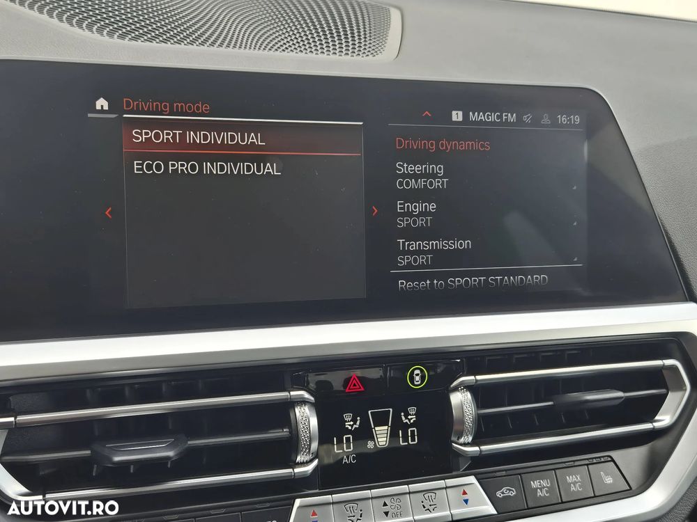 BMW Seria 3 330d xDrive AT MHEV - 22