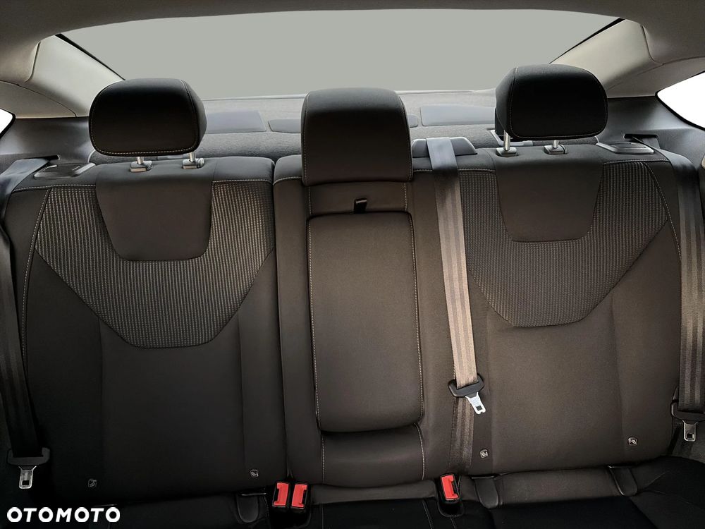 Ford Mondeo 2.0 Hybrid Titanium - 14