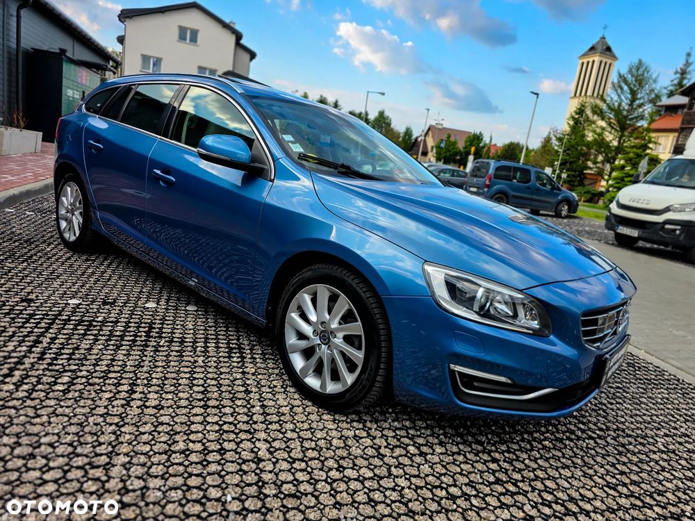 Volvo V60 D3 Summum - 5