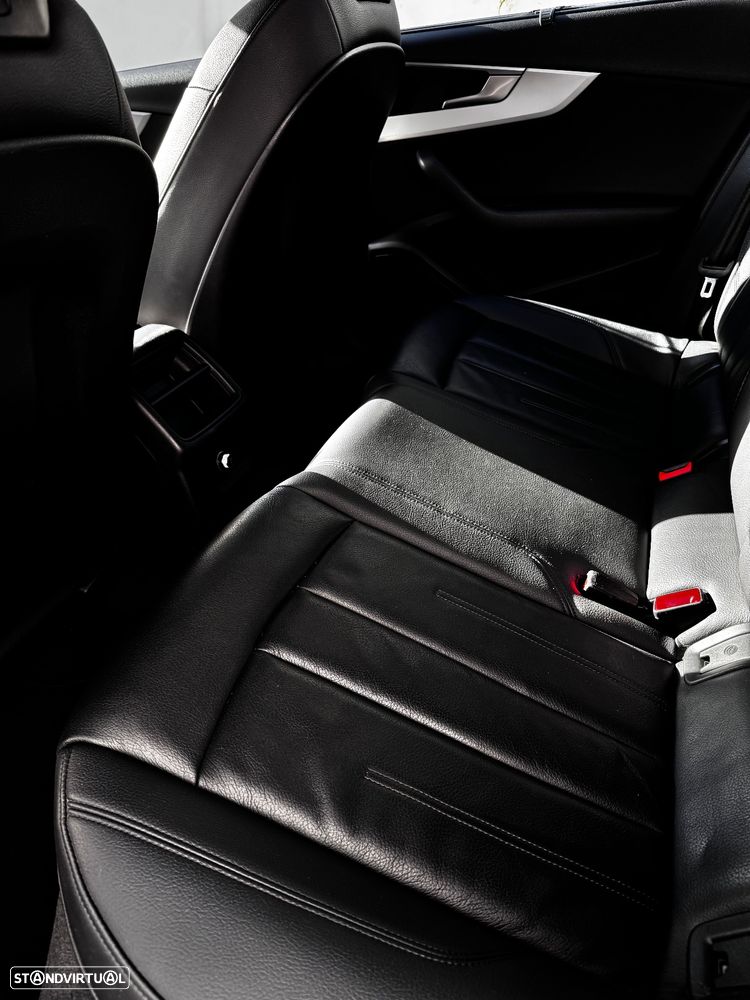 Audi A4 Avant 2.0 TDI Advance S tronic - 23