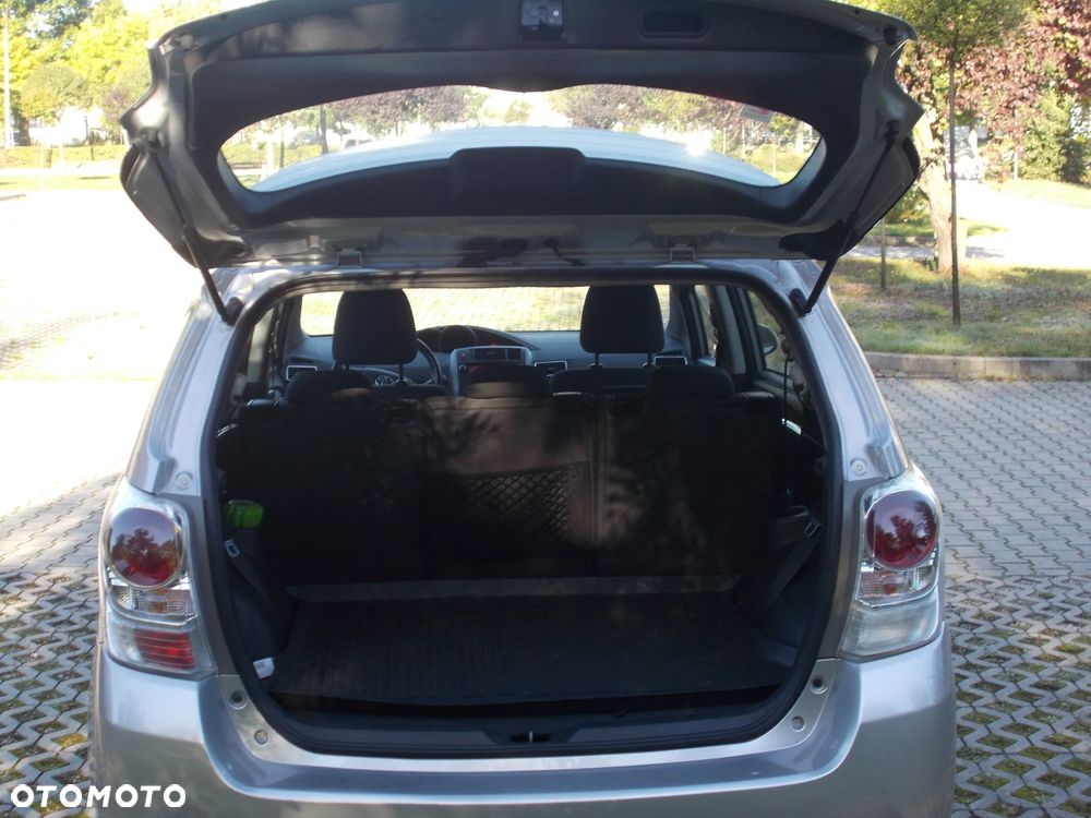 Toyota Verso 1.6 D-4D 7-Sitzer Start/Stop Executive - 5