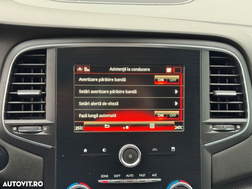 Renault Megane Blue dCi 116 EDC Intens - 25