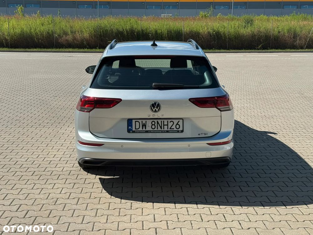 Volkswagen Golf - 5