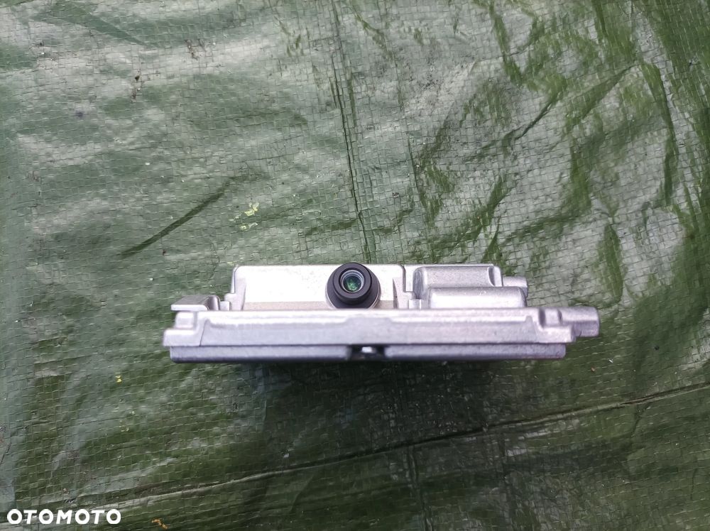 Vw Passat B8 asystent zmiany pasa ruchu 2Q0980653 - 2