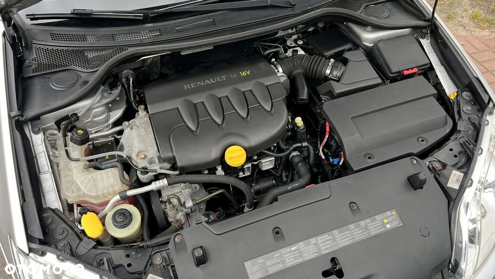 Renault Laguna 1.6 Authentique - 35
