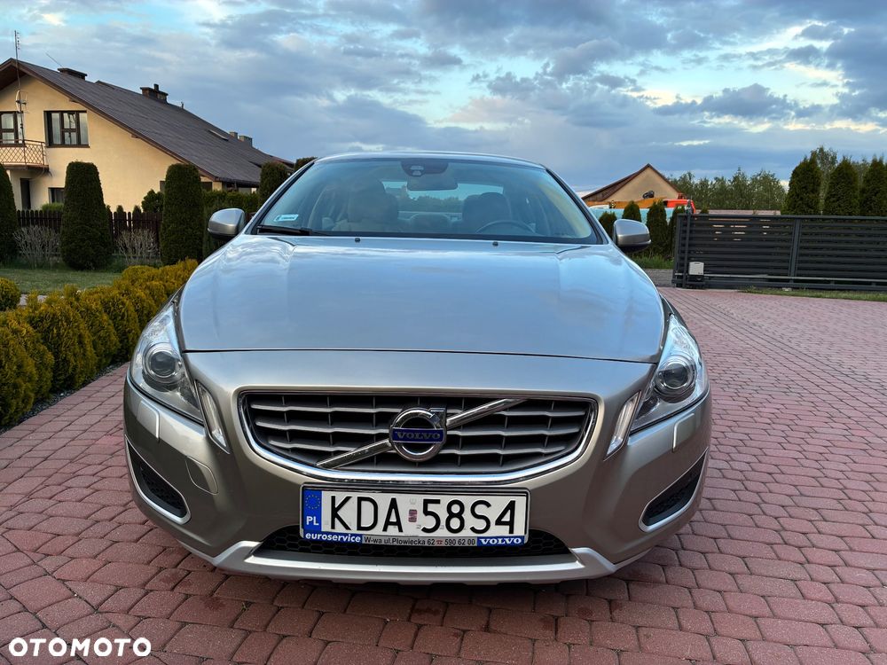Volvo S60 D3 Momentum - 2