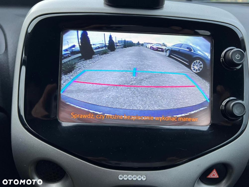 Toyota Aygo x-clusive Style Selection - 8