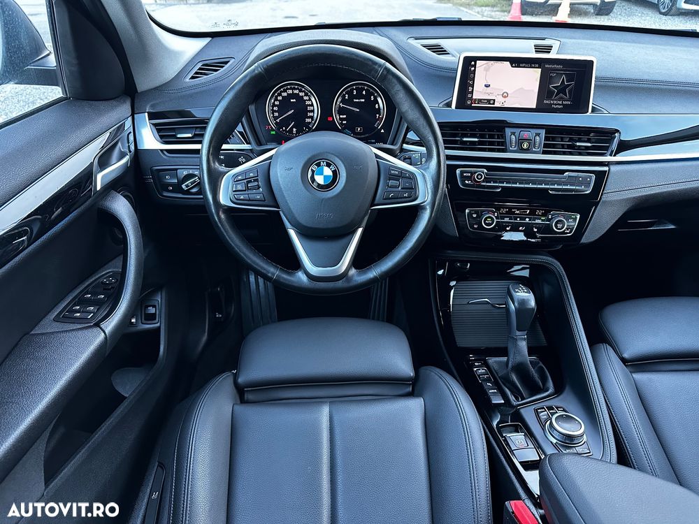 BMW X1 xDrive25e Sport Line - 8
