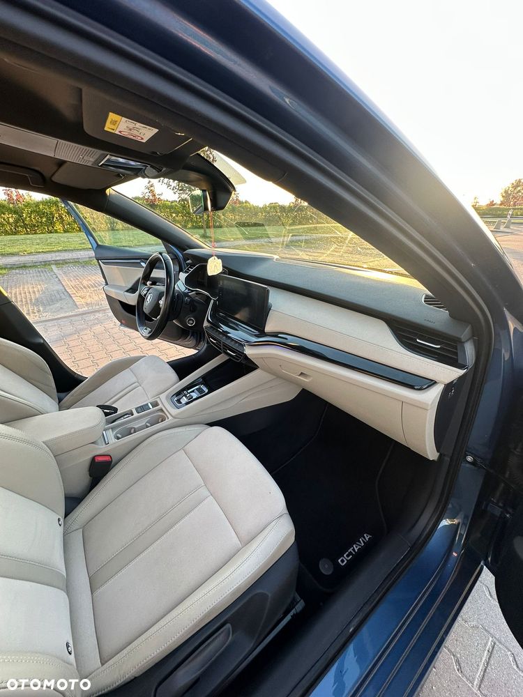Skoda Octavia 2.0 TDI Style DSG - 18