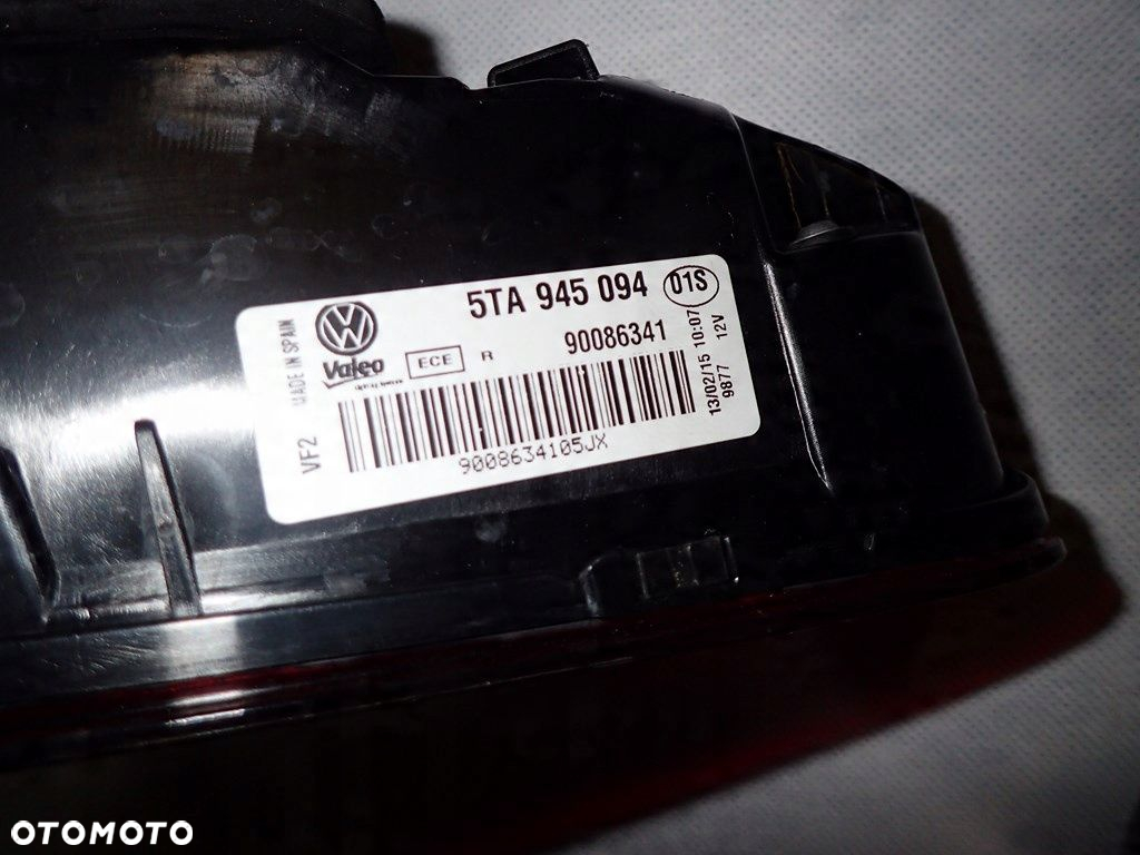 DW TOURAN 5T LAMPY TYŁ 5TA945095 5TA945096 - 6