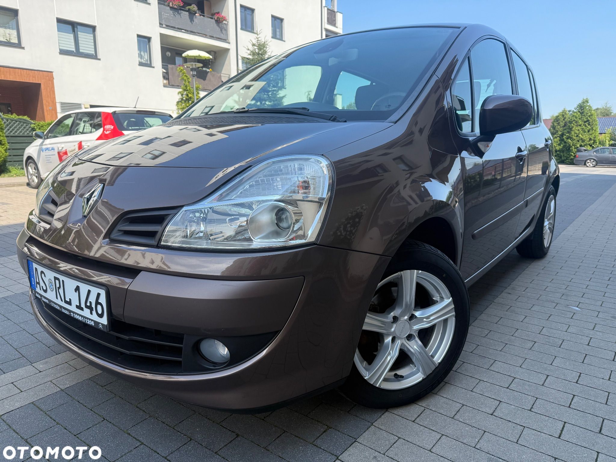Renault Modus Grand 1.2 16V TCE Dynamique - 1